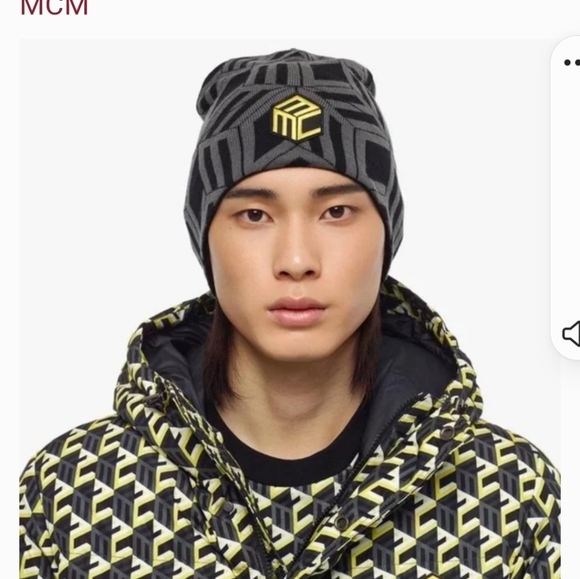 MCM Cubic Print Beanie NWOT Wool - Picture 4 of 4
